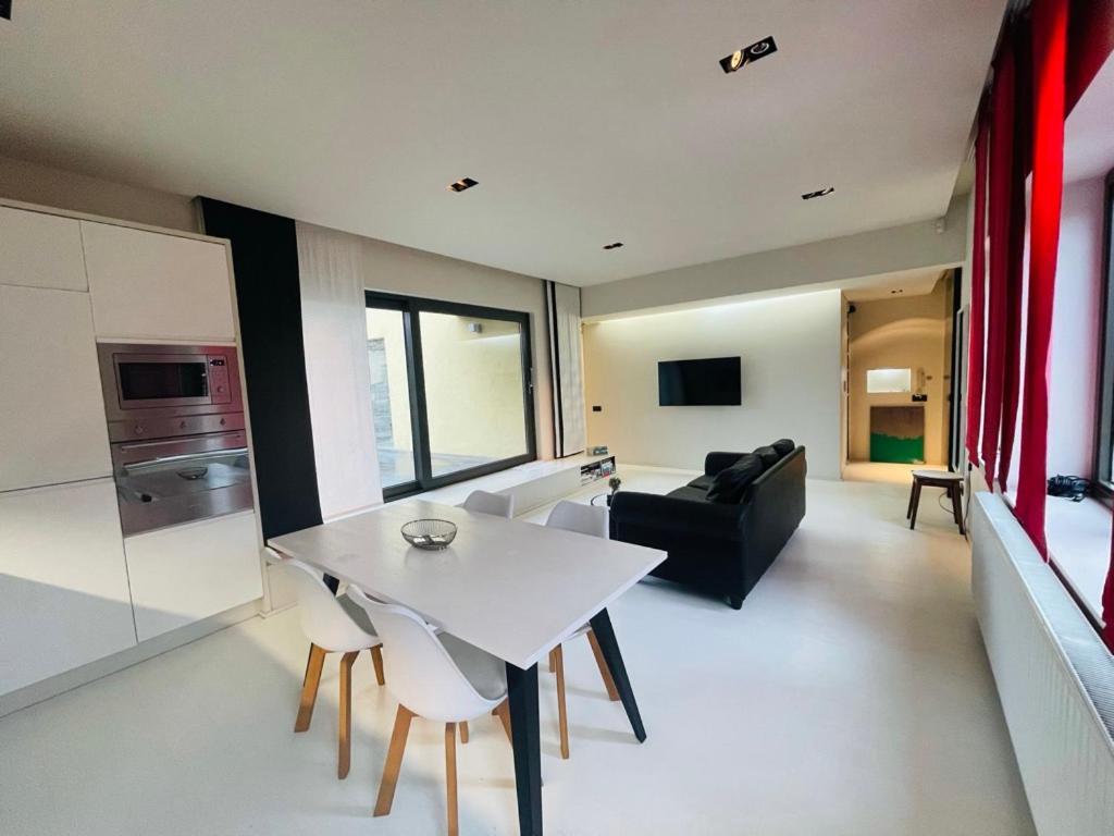 Down Town Penthouse With Private Parking Lejlighed Bruxelles Eksteriør billede
